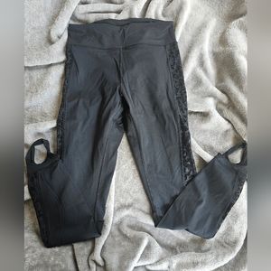 lululemon size 10 black leggings